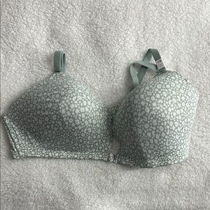 PINK Victoria Secret NWT Floral Print Women's Bra 40D